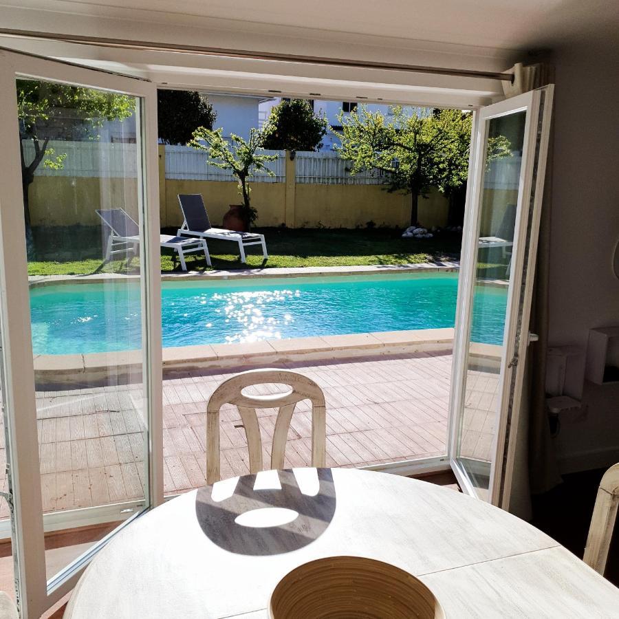 Guest House Ruceel Aroeira Almada Ngoại thất bức ảnh