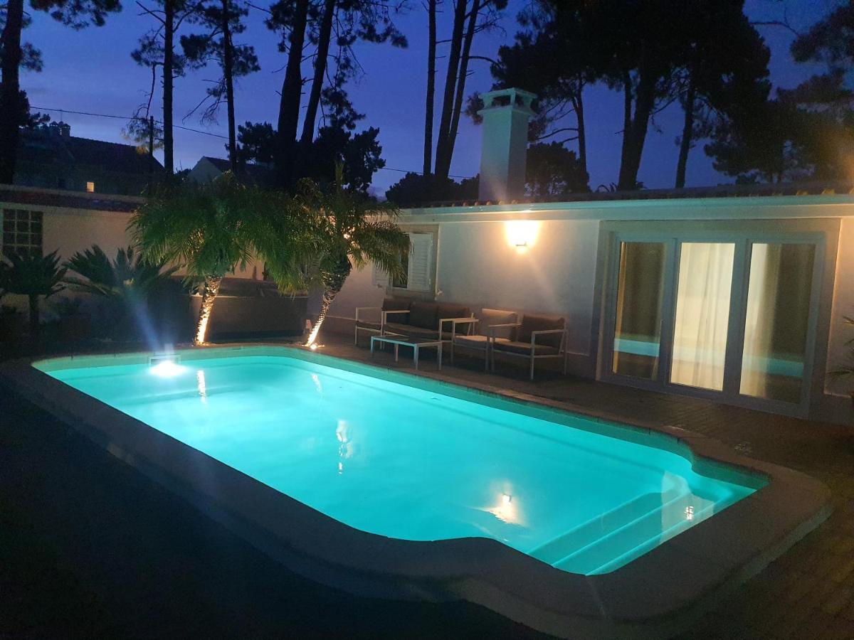 Guest House Ruceel Aroeira Almada Ngoại thất bức ảnh
